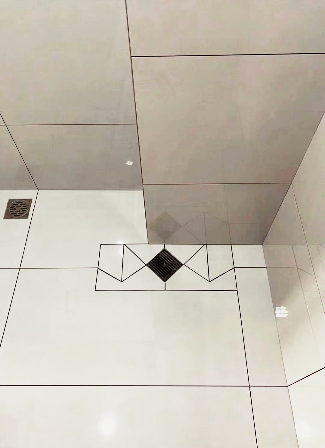 瓷砖师傅手艺区别大吗图片高清(瓷砖师傅手艺区别大吗图片高清视频)